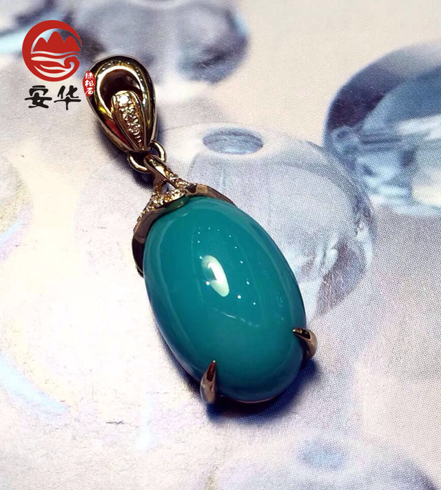 为什么说新手玩配饰，高手玩工艺，行家玩毛料